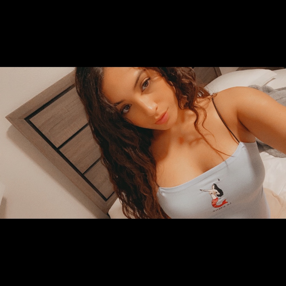 Meet your Posher, Gennifer